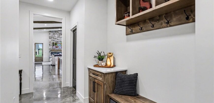 14650 Mount Olivet Road, Smithville, MO 64089