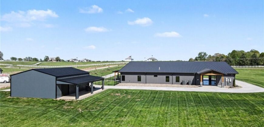 14650 Mount Olivet Road, Smithville, MO 64089