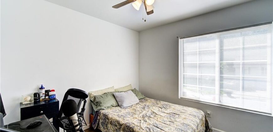 5716 NW Creekview Drive, Parkville, MO 64152