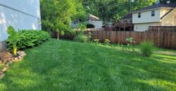 5716 NW Creekview Drive, Parkville, MO 64152