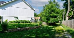 5716 NW Creekview Drive, Parkville, MO 64152