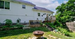 5716 NW Creekview Drive, Parkville, MO 64152