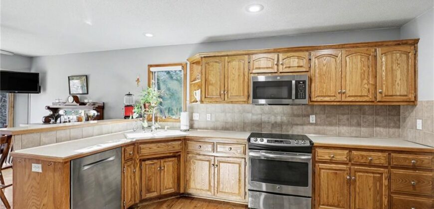 1903 NW 75th Street, Kansas City, MO 64151