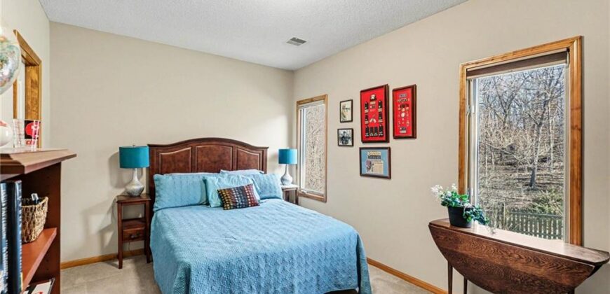 1903 NW 75th Street, Kansas City, MO 64151
