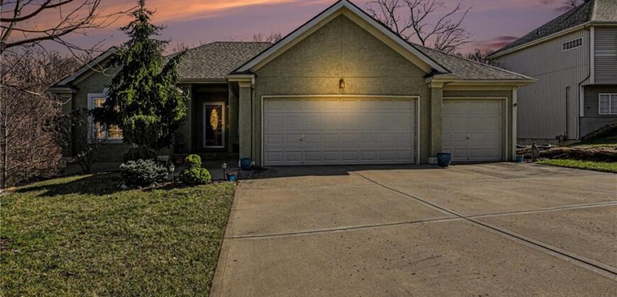 1903 NW 75th Street, Kansas City, MO 64151