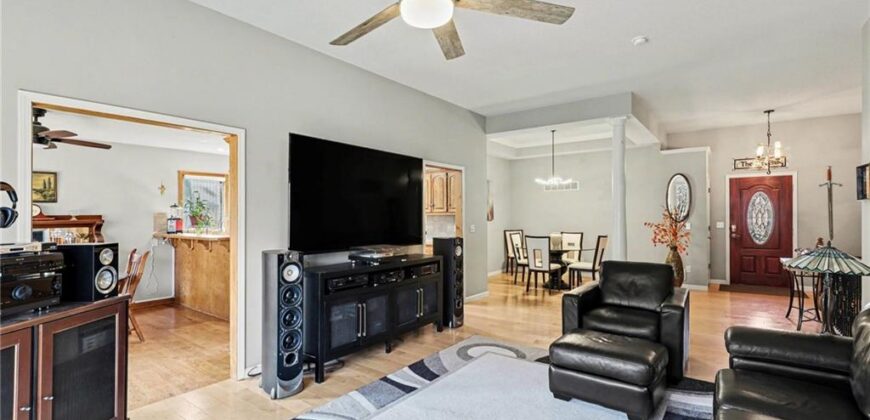 1903 NW 75th Street, Kansas City, MO 64151