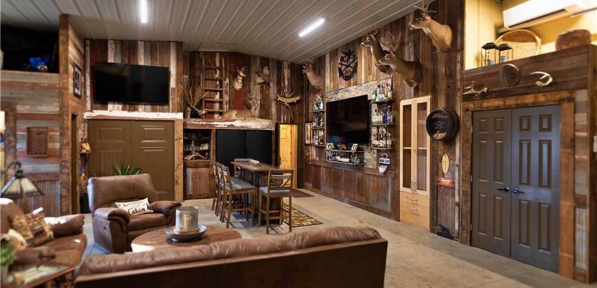 21195 Edgerton Junction Road Road, Dearborn, MO 64439