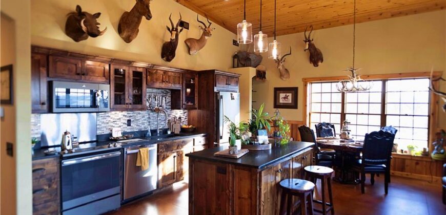 21195 Edgerton Junction Road Road, Dearborn, MO 64439