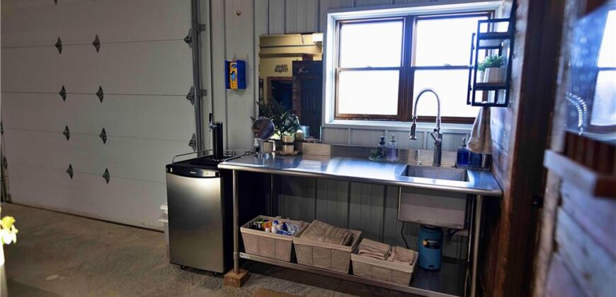 21195 Edgerton Junction Road Road, Dearborn, MO 64439