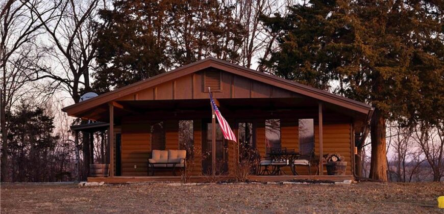 21195 Edgerton Junction Road Road, Dearborn, MO 64439