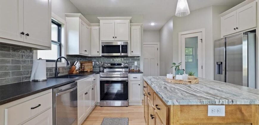 2210 Piedmont Place, Excelsior Springs, MO 64024