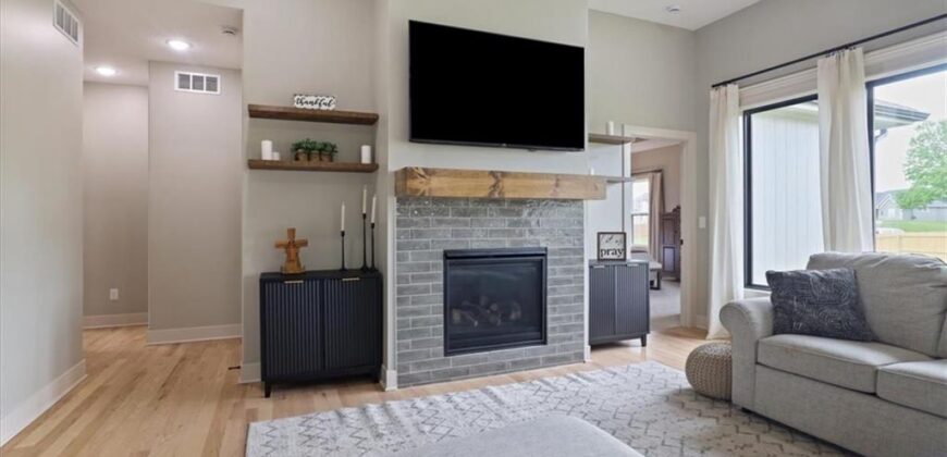 2210 Piedmont Place, Excelsior Springs, MO 64024