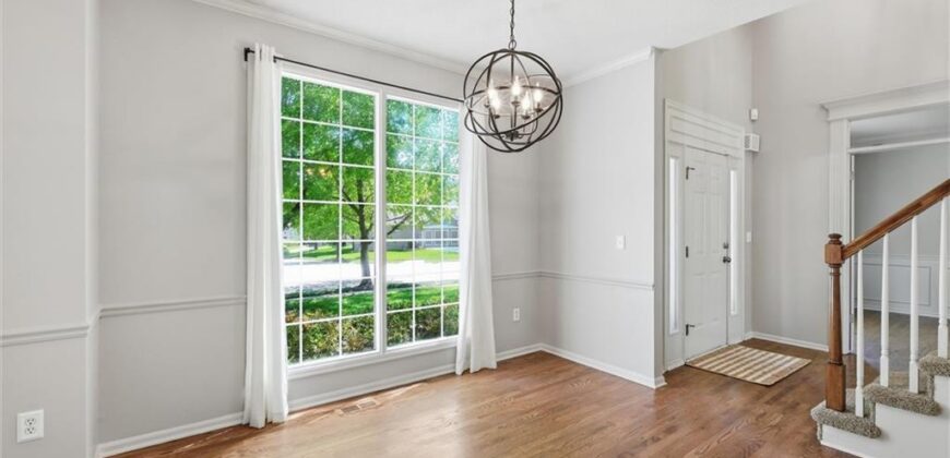 8016 N Chatham Avenue, Kansas City, MO 64151