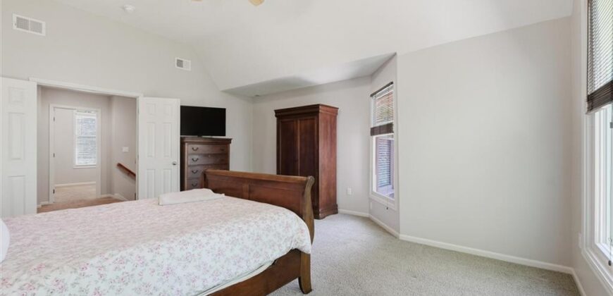 8016 N Chatham Avenue, Kansas City, MO 64151