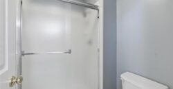 8016 N Chatham Avenue, Kansas City, MO 64151