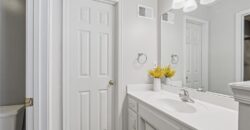 8016 N Chatham Avenue, Kansas City, MO 64151