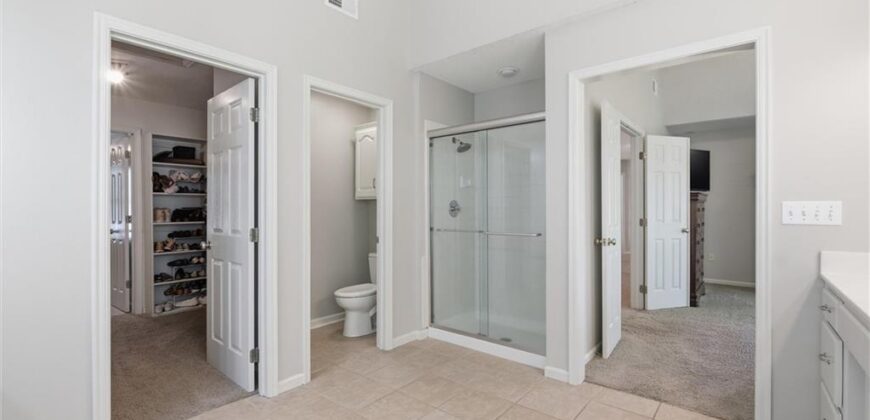 8016 N Chatham Avenue, Kansas City, MO 64151