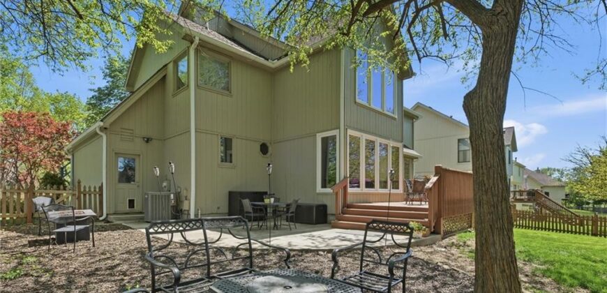 8016 N Chatham Avenue, Kansas City, MO 64151