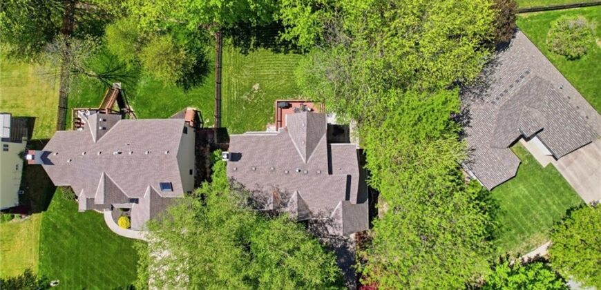 8016 N Chatham Avenue, Kansas City, MO 64151