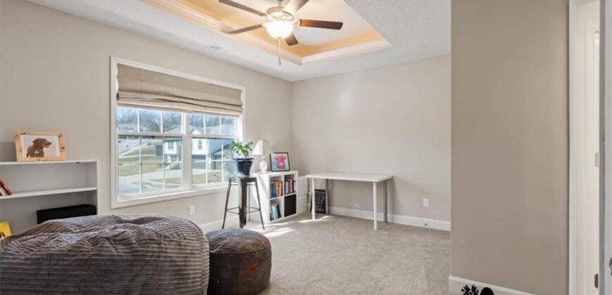 5037 Timberline Drive, Riverside, MO 64150