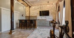 5037 Timberline Drive, Riverside, MO 64150