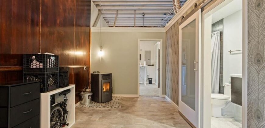 5037 Timberline Drive, Riverside, MO 64150