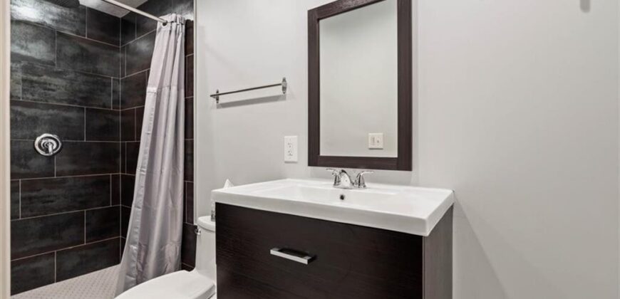 5037 Timberline Drive, Riverside, MO 64150