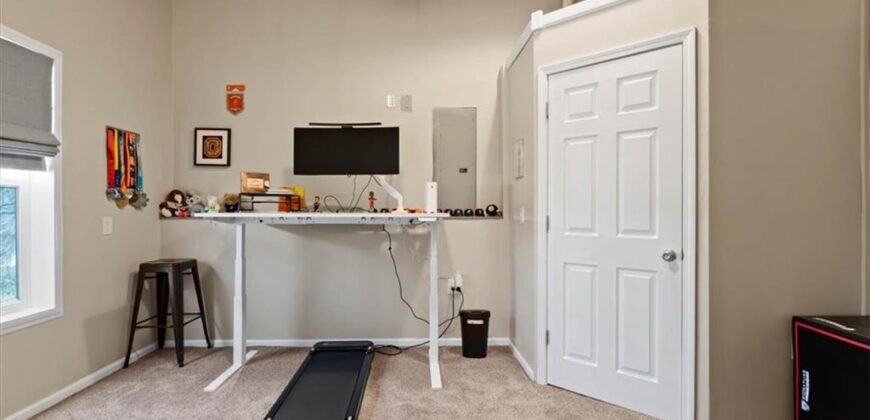 5037 Timberline Drive, Riverside, MO 64150