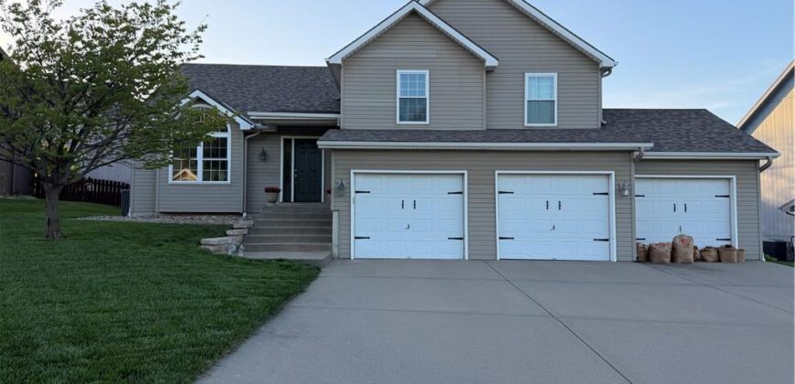 10722 N Lane Avenue, Kansas City, MO 64157