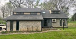 8406 NW 62nd Terrace, Parkville, MO 64152