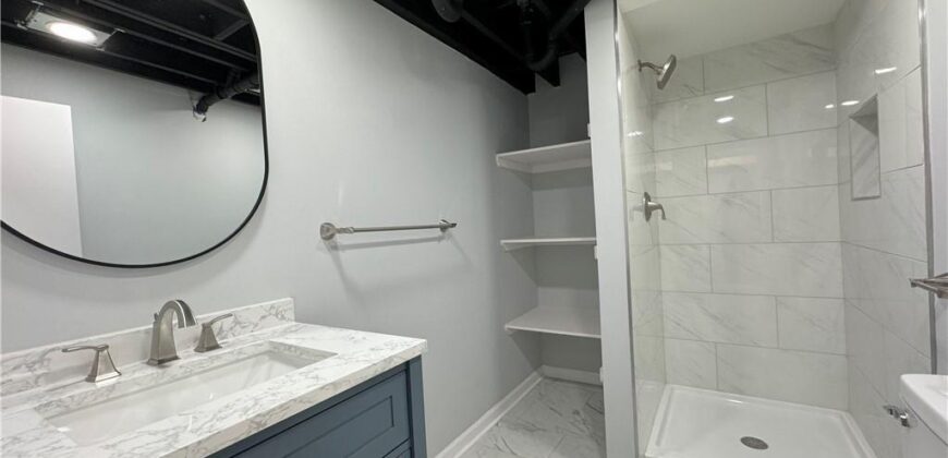 2908 Cheyenne Circle, North Kansas City, MO 64116