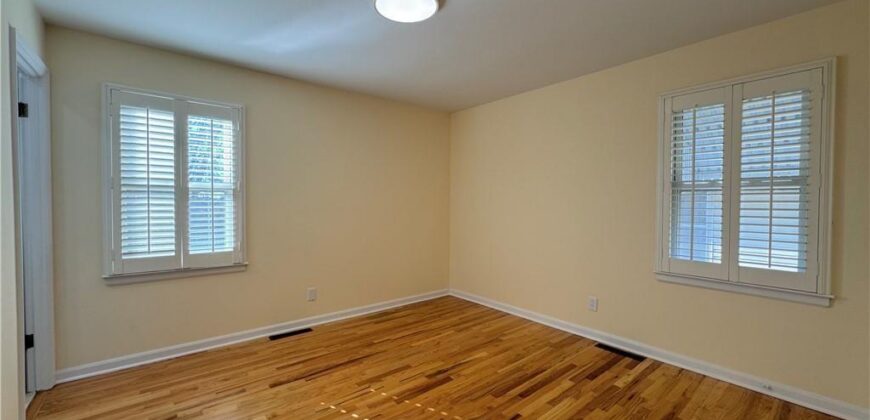 2908 Cheyenne Circle, North Kansas City, MO 64116