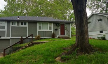 7024 N Pennsylvania Avenue, Kansas City, MO 64118