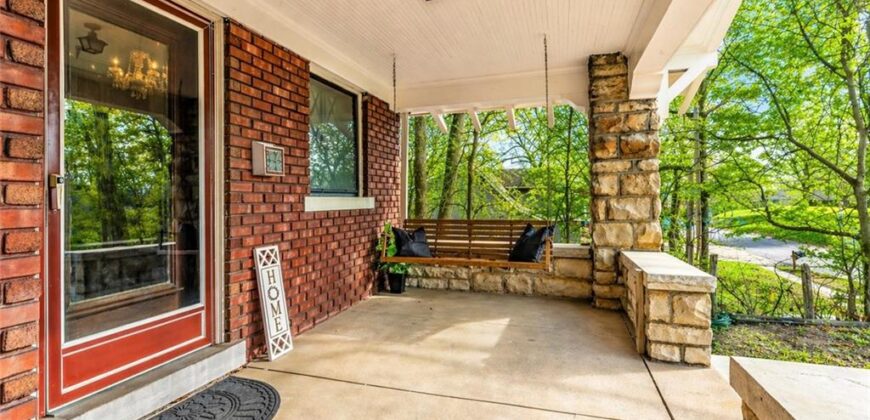 316 E Doniphan Street, Liberty, MO 64068