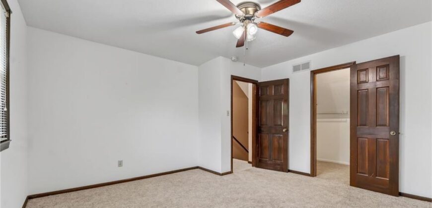6713 N Garfield Avenue, Gladstone, MO 64118