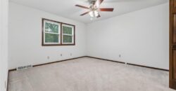 6713 N Garfield Avenue, Gladstone, MO 64118