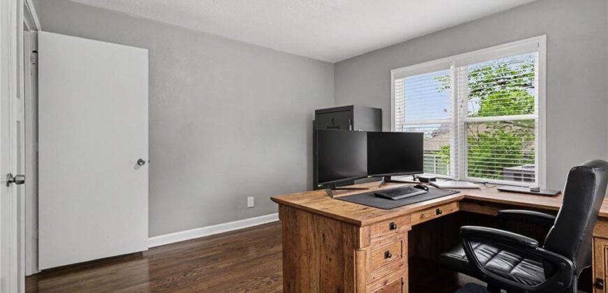 645 NE Barry Road, Kansas City, MO 64155