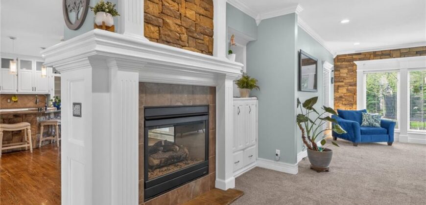 8824 N Farley Avenue, Kansas City, MO 64157
