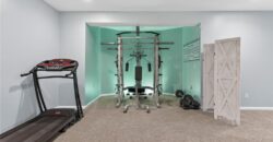 8824 N Farley Avenue, Kansas City, MO 64157
