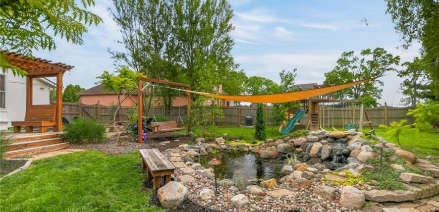 8824 N Farley Avenue, Kansas City, MO 64157