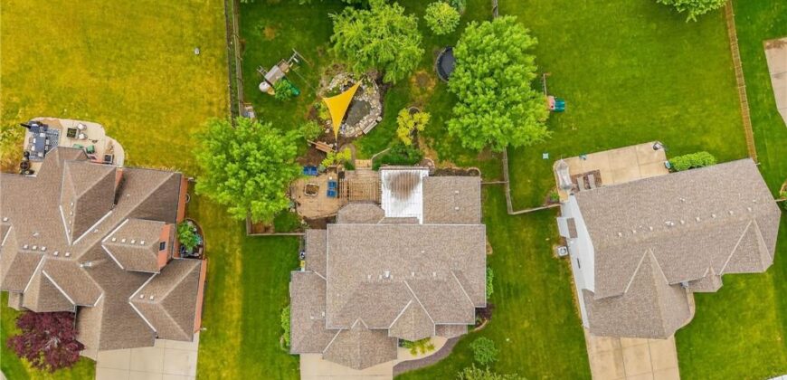 8824 N Farley Avenue, Kansas City, MO 64157