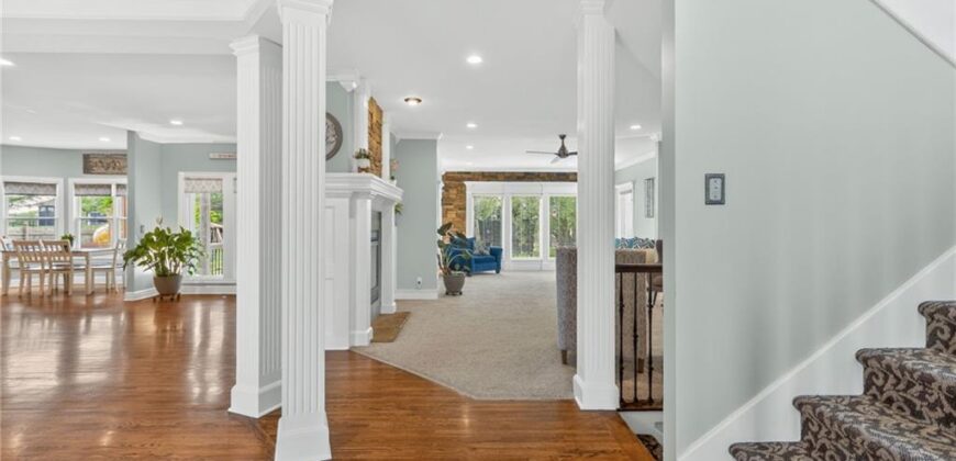 8824 N Farley Avenue, Kansas City, MO 64157