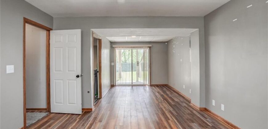 5215 NE 63RD Street, Kansas City, MO 64119