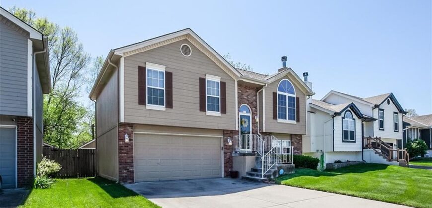 5215 NE 63RD Street, Kansas City, MO 64119