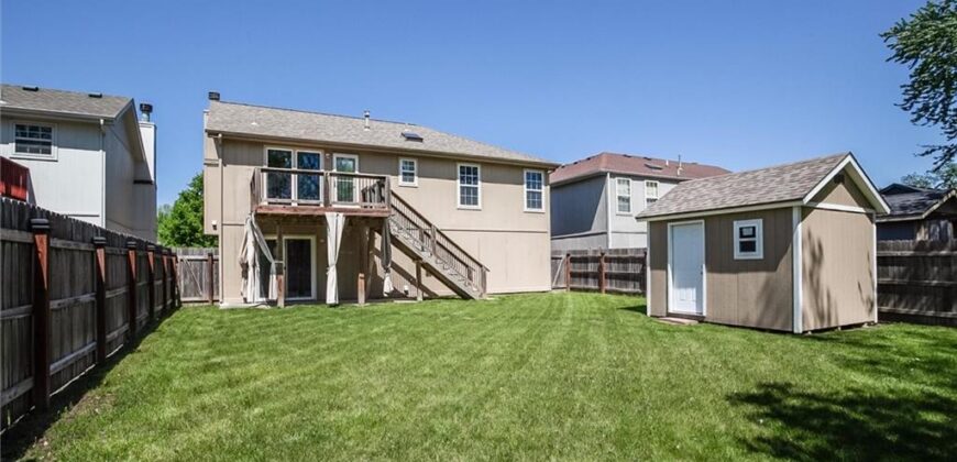 5215 NE 63RD Street, Kansas City, MO 64119