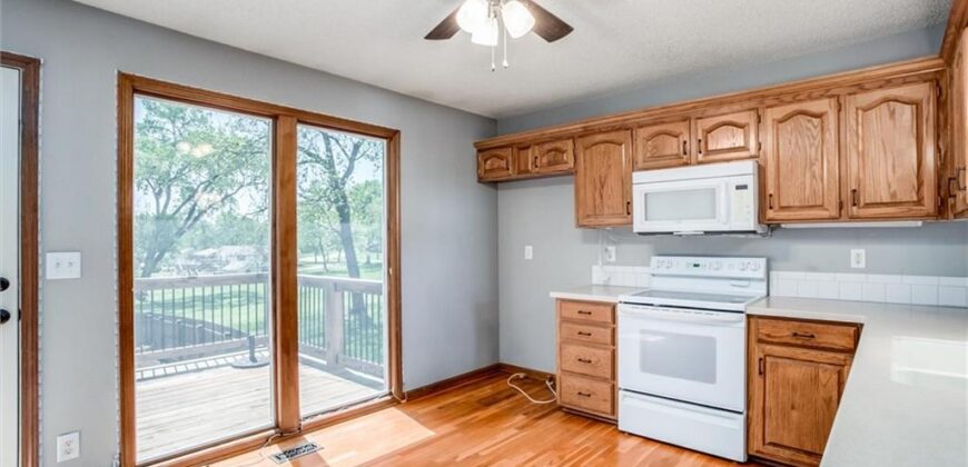 5215 NE 63RD Street, Kansas City, MO 64119