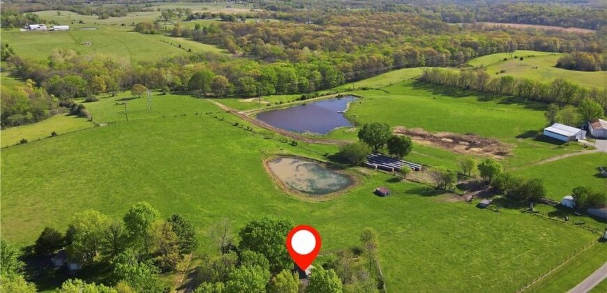 3910 Carter Drive, Smithville, MO 64089