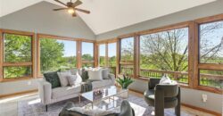 3910 Carter Drive, Smithville, MO 64089