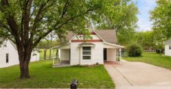 330 E Main Street, Smithville, MO 64089