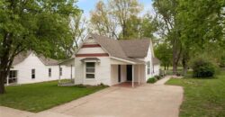 330 E Main Street, Smithville, MO 64089